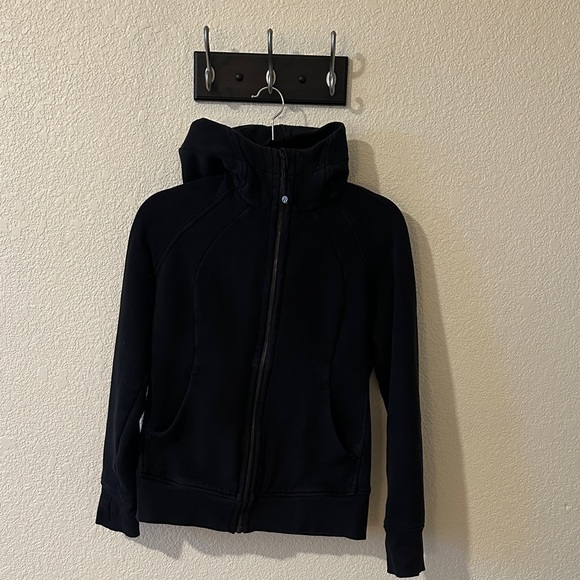 Lululemon jacket - Picture 1 of 5